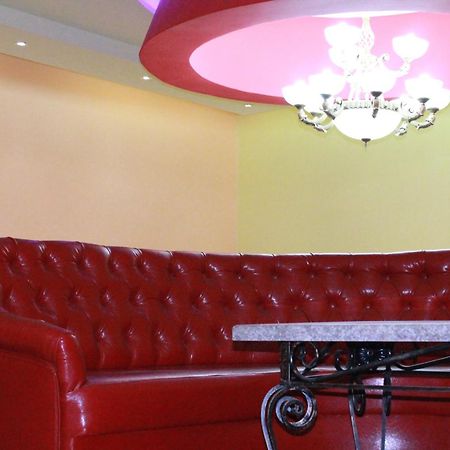 Princ Plaza Hotel Yerevan Exterior foto