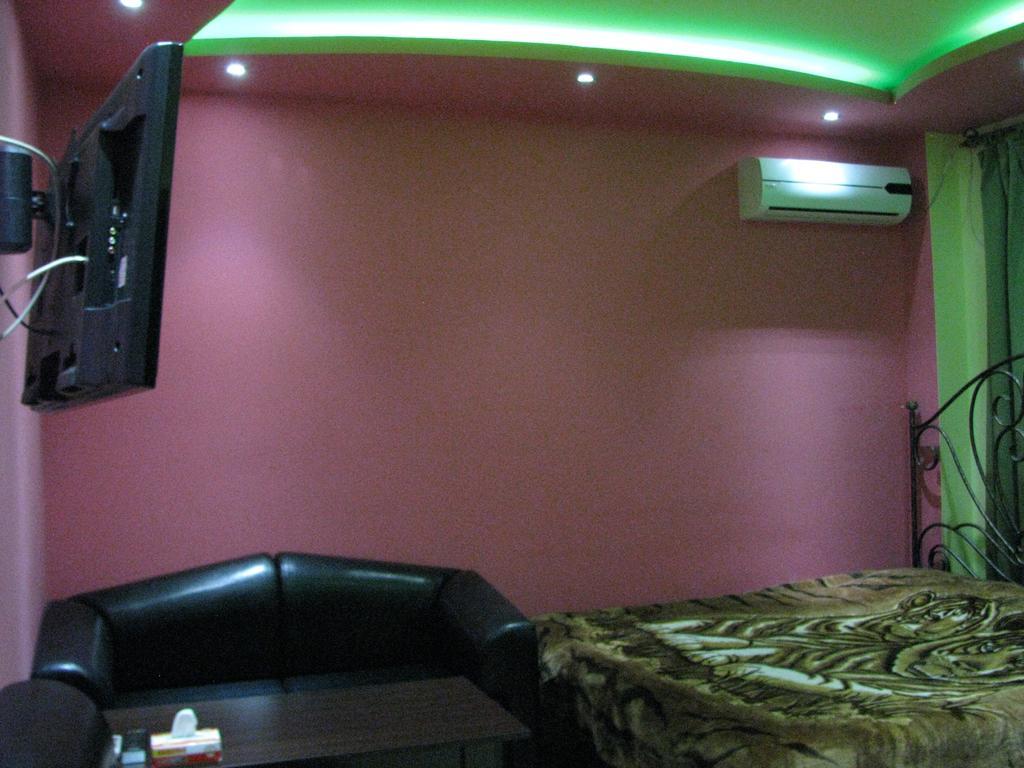 Princ Plaza Hotel Yerevan Quarto foto