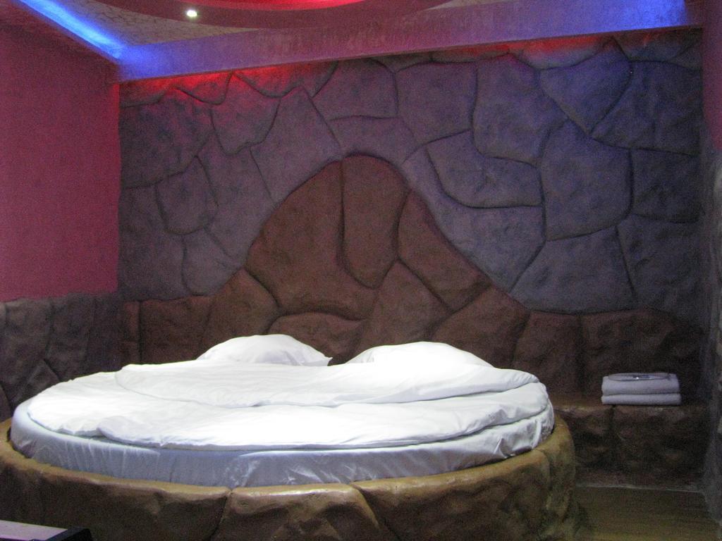 Princ Plaza Hotel Yerevan Quarto foto