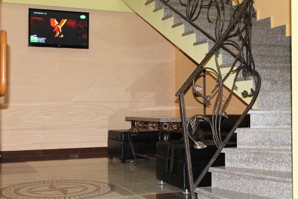Princ Plaza Hotel Yerevan Quarto foto