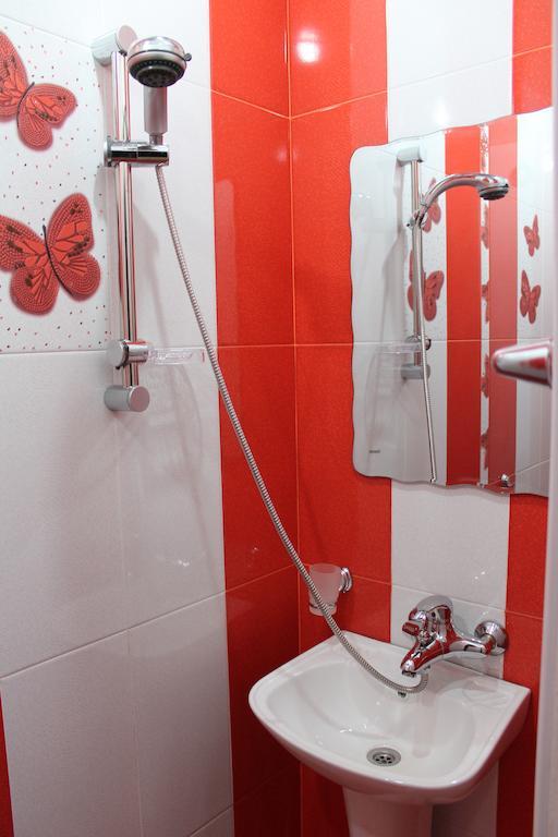 Princ Plaza Hotel Yerevan Quarto foto